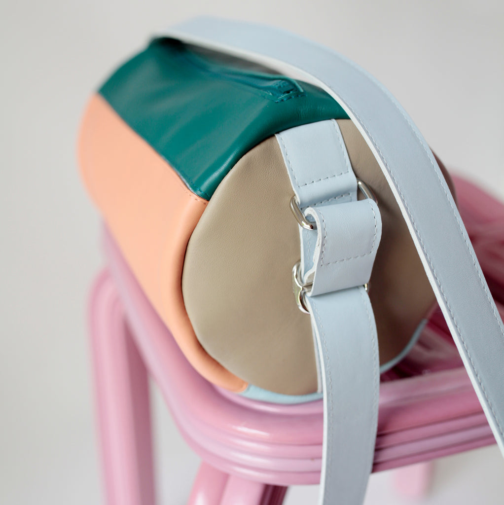 alexbender- Mini Duffel Bag echt Leder Bunt in Berlin kaufen