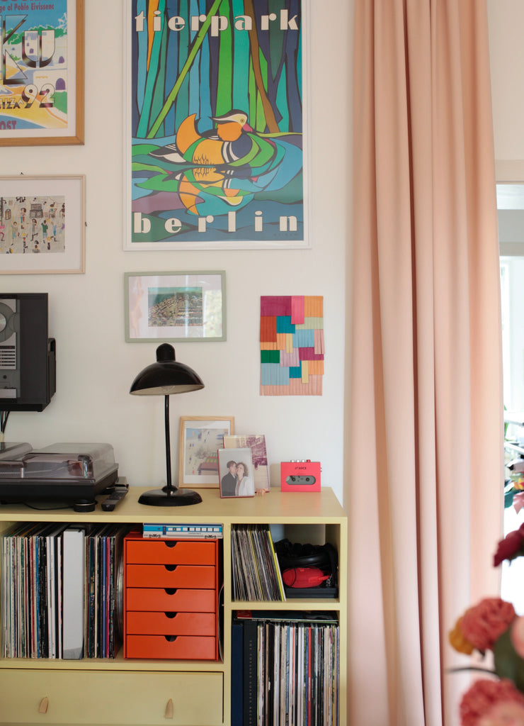 alexbender- Hanggemachter Wandteppich Upcycling Einzelstück aus Lederresten Bunt - in Berlin kaufen