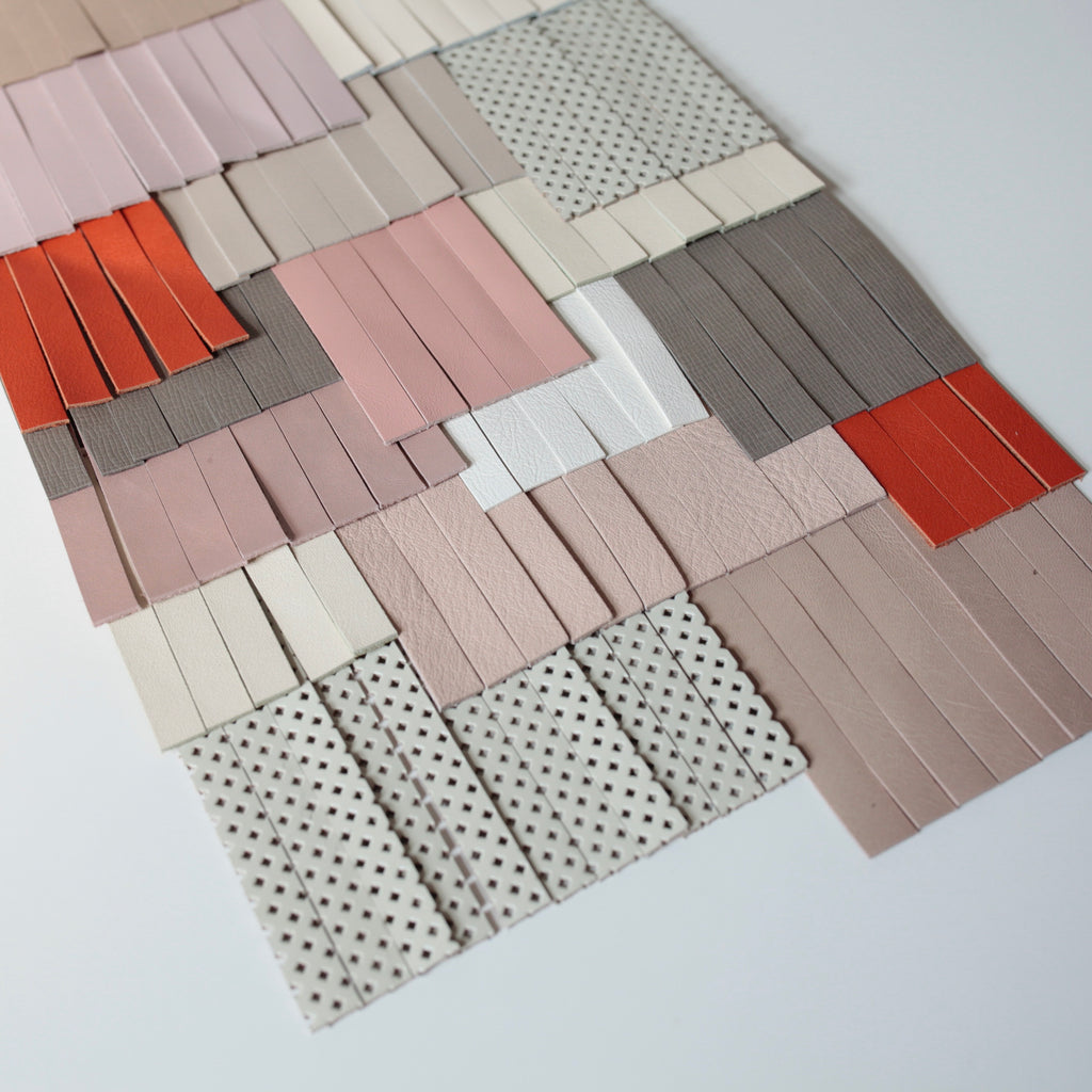 alexbender- Wandteppich Upcycling Einzelstück aus Lederresten Bunt - in Berlin kaufen