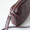 alexbender- Handtasche Zip S echt Leder Burgundy in Berlin kaufen