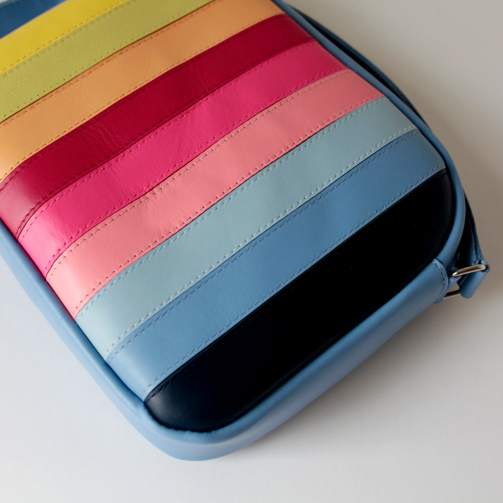 alexbender- Schultertasche Zip M echt Leder Bunt in Berlin kaufen