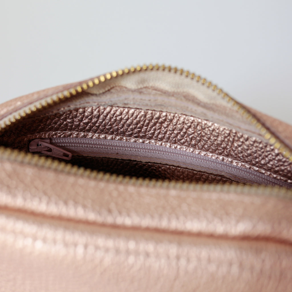 alexbender- Handtasche Zip S echt Leder Kupferrose in Berlin kaufen